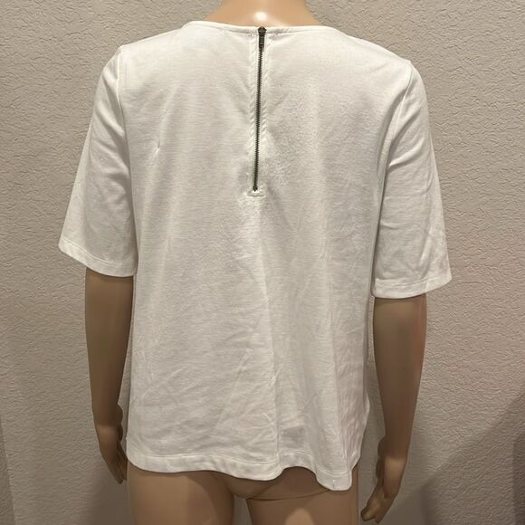 Sunday in Brooklyn (Anthropologie) embroidered flower design top - Picture 2 of 2